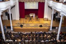 Голос с хрипотцой, а песни, словно порывистый ветер… - В Баку отметили юбилей Владимира Высоцкого (ФОТО)