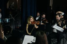 125-летие кинематографа Азербайджана отметили мультимедийным шоу с песнями и танцами (ВИДЕО, ФОТО)