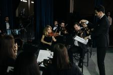 125-летие кинематографа Азербайджана отметили мультимедийным шоу с песнями и танцами (ВИДЕО, ФОТО)