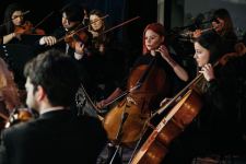 125-летие кинематографа Азербайджана отметили мультимедийным шоу с песнями и танцами (ВИДЕО, ФОТО)