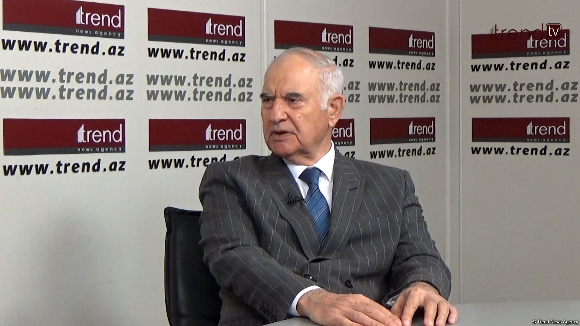 Азербайджан - стратегический "мост" между Востоком и Западом и Севером и Югом - политолог