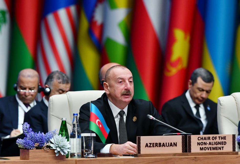 Президент Ильхам Алиев: Азербайджан решительно поддерживает институциональное развитие Движения неприсоединения