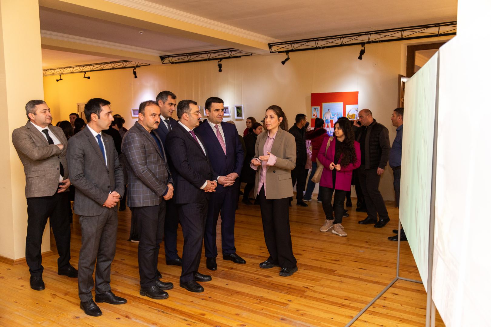 YARAT представил в Саатлы выставку художников "Тонкие наблюдения" (ФОТО)