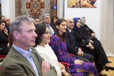 Азербайджанские ковры "Азерхалча" покоряют Австрию - праздничный вечер с музыкой и национальной кухней (ФОТО/ВИДЕО)