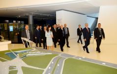 Президент Ирака Абдель Латиф Джамал Рашид ознакомился с Центром Гейдара Алиева (ФОТО)