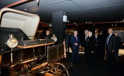 Президент Ирака Абдель Латиф Джамал Рашид ознакомился с Центром Гейдара Алиева (ФОТО)