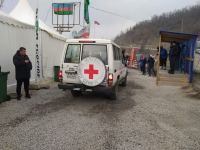 По Лачинской дороге беспрепятственно проехала колонна МККК (ФОТО)