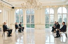 Президент Ильхам Алиев принял верительные грамоты новоназначенного посла Болгарии в Азербайджане (ФОТО/ВИДЕО)