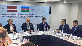 Азербайджан является близким партнером Латвии в экономической сфере -  Эгилс Левитс (ФОТО)