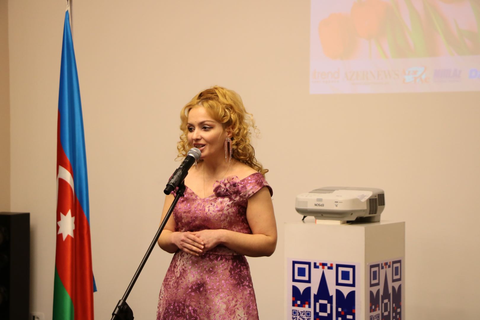 Неотразимая, восхитительная, чудесная и очаровательная дива… - концерт в Баку (ФОТО)