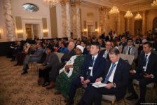 X Глобальный Бакинский форум продолжил работу панельными заседаниями (ФОТО)