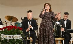 В Баку отметили 90-летие Рубабы Мурадовой (ФОТО)