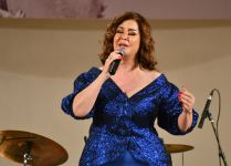 В Баку отметили 90-летие Рубабы Мурадовой (ФОТО)