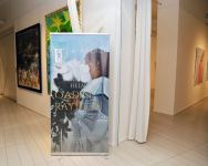 В работах Нигяр Хельми вы не увидите лиц женщин - зрители сами "рисуют" их в воображении (ФОТО)