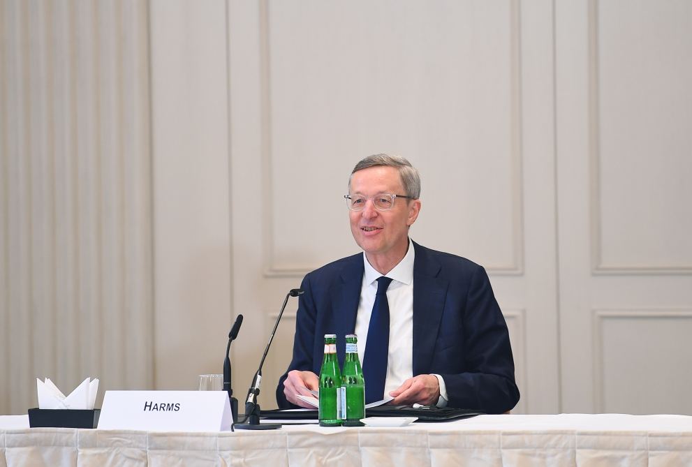 Состоялась встреча Президента Азербайджана Ильхама Алиева с руководителями ведущих компаний Германии (ФОТО)