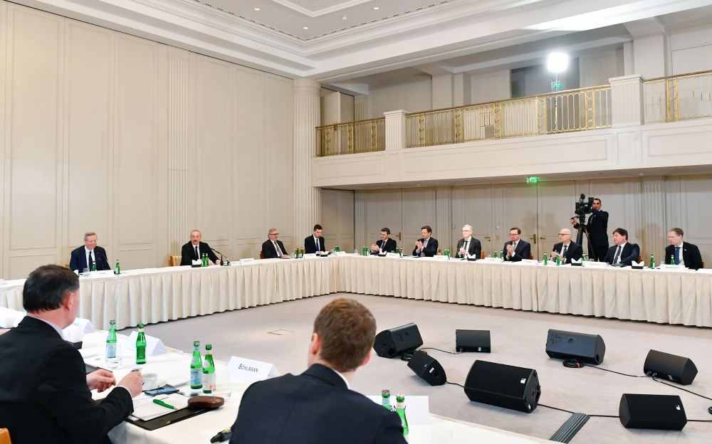 Состоялась встреча Президента Азербайджана Ильхама Алиева с руководителями ведущих компаний Германии (ФОТО)