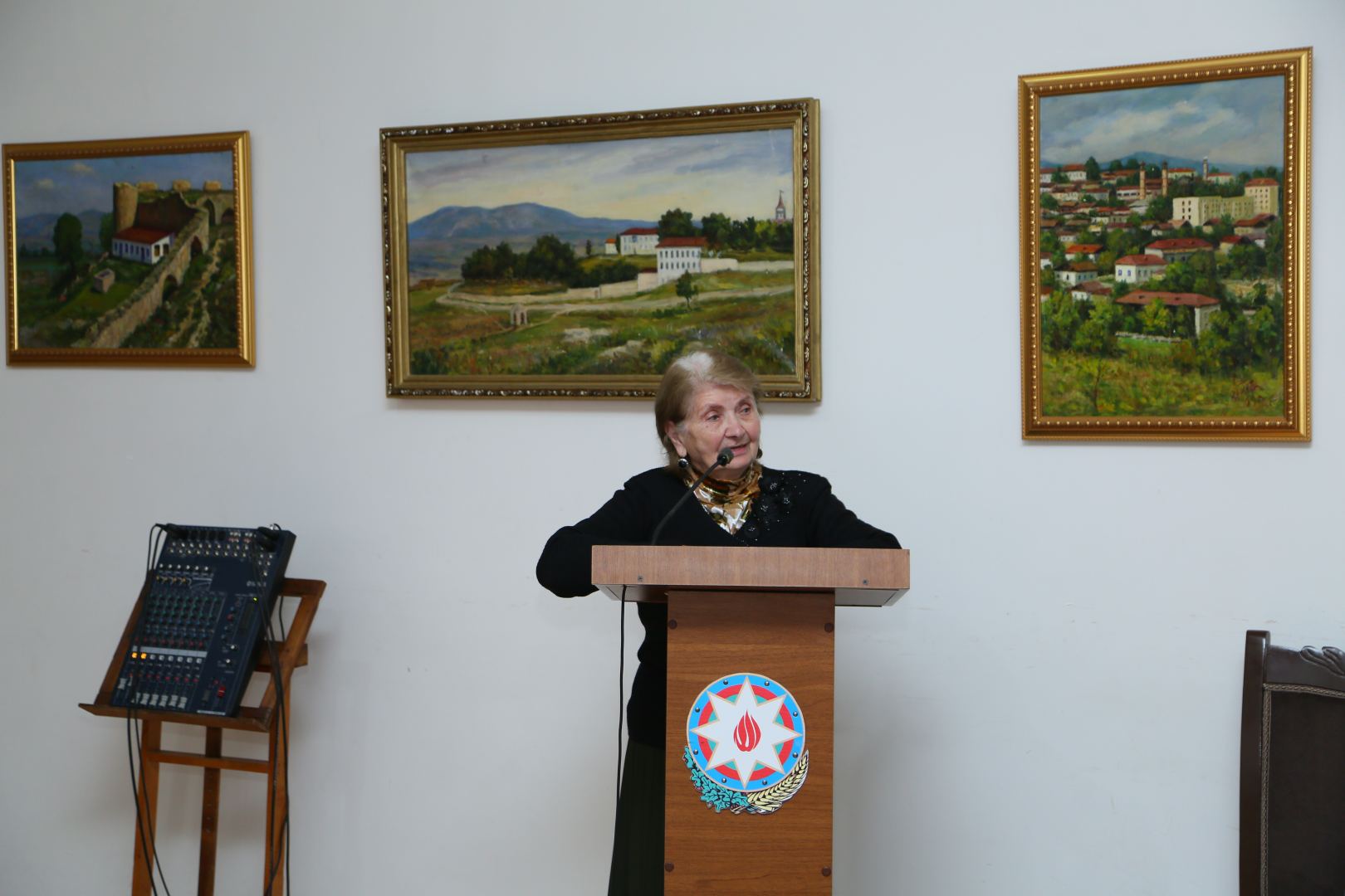 Улдуз Рафили-Алиева - первая азербайджанка, ставшая профессиональным театральным режиссёром (ФОТО)