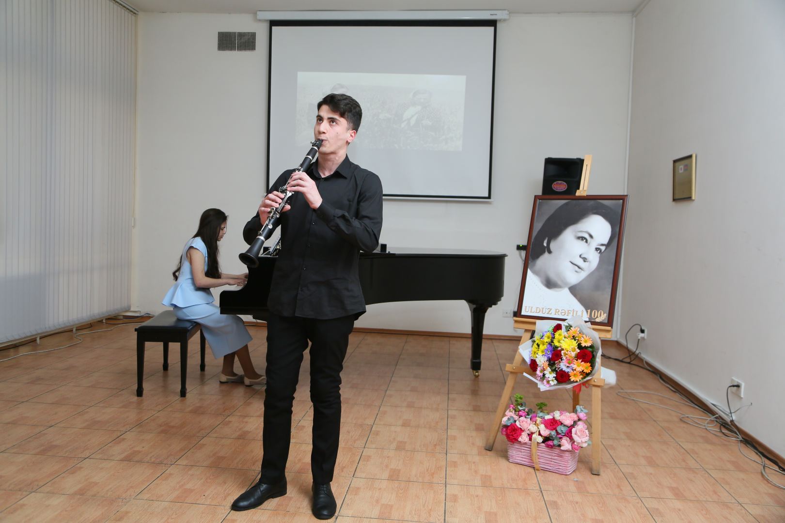 Улдуз Рафили-Алиева - первая азербайджанка, ставшая профессиональным театральным режиссёром (ФОТО)