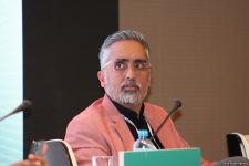 На международной конференции по исламофобии обсуждены конспирологические теории о мусульманах (ФОТО)