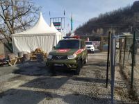 По Лачинской дороге беспрепятственно проехала автоколонна миротворцев (ФОТО)