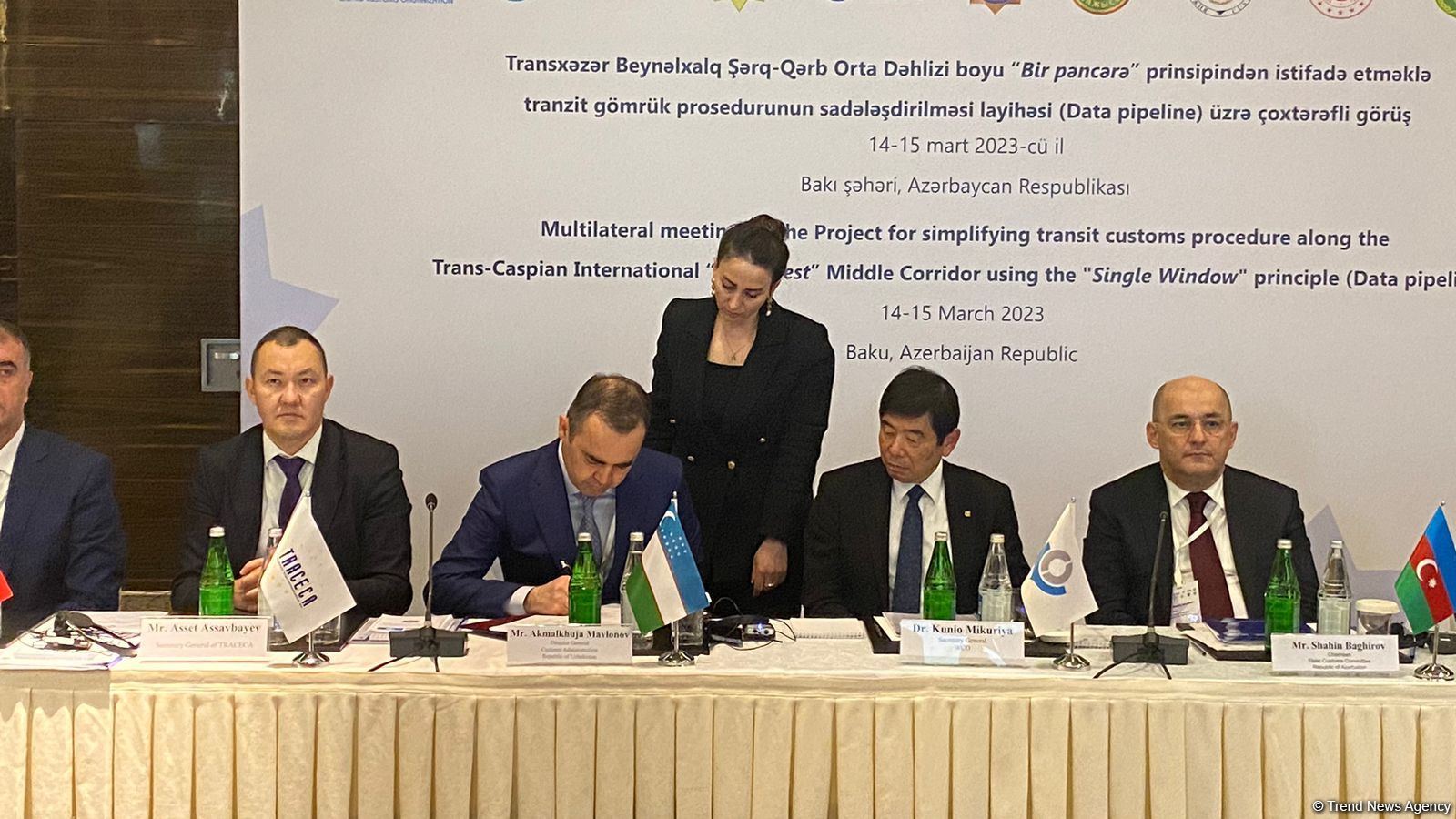 Подписан документ по упрощению транзита по Транскаспийскому коридору «Восток-Запад» (ФОТО)