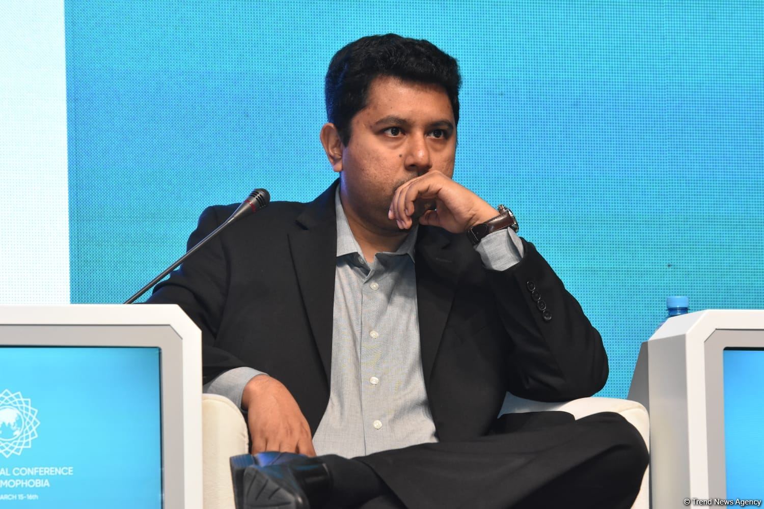 В Баку продолжает работу международная конференция по борьбе с исламофобией (ФОТО)