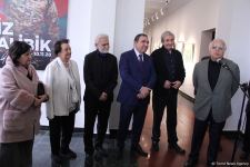 В Баку открылась выставка картин дипломата Турала Рзаева – от хобби до четырех времен года (ФОТО)