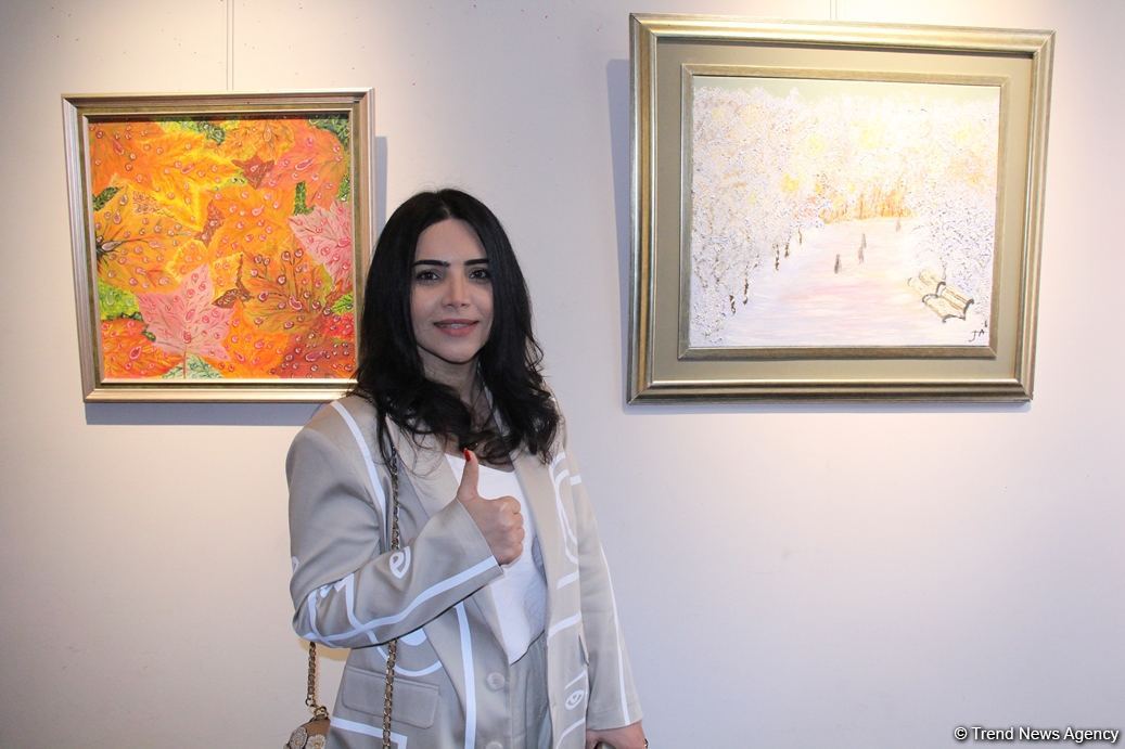 В Баку открылась выставка картин дипломата Турала Рзаева – от хобби до четырех времен года (ФОТО)