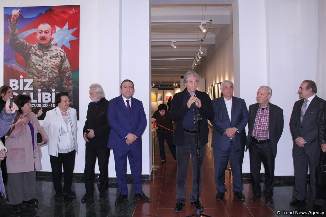 В Баку открылась выставка картин дипломата Турала Рзаева – от хобби до четырех времен года (ФОТО)