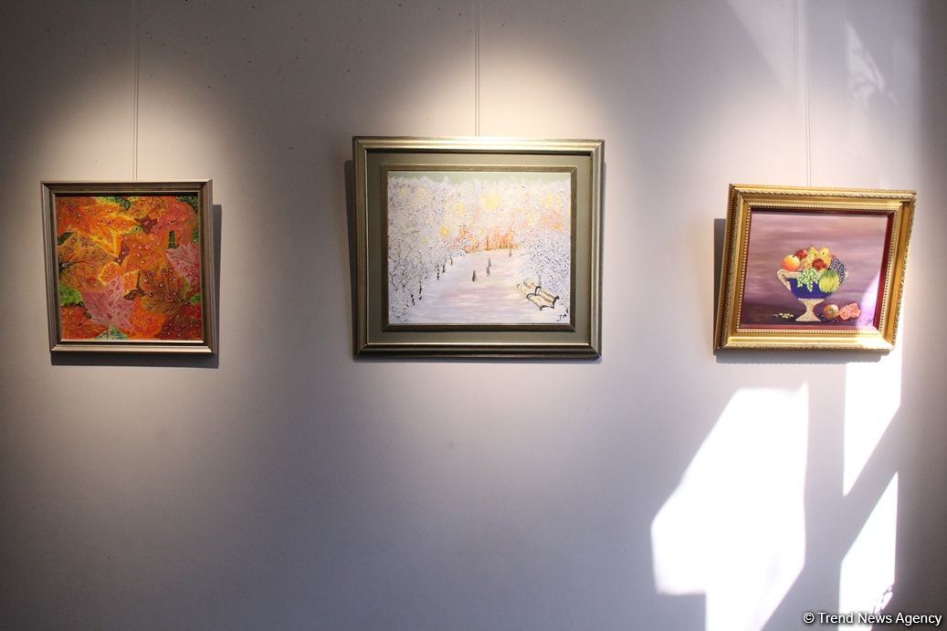 В Баку открылась выставка картин дипломата Турала Рзаева – от хобби до четырех времен года (ФОТО)