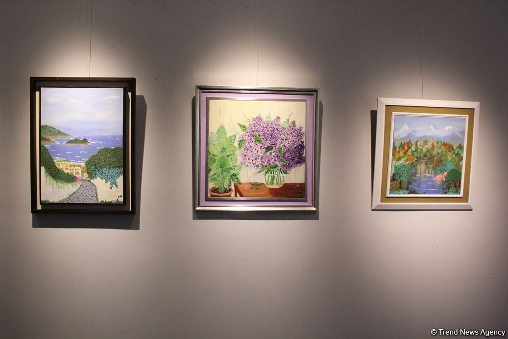 В Баку открылась выставка картин дипломата Турала Рзаева – от хобби до четырех времен года (ФОТО)