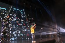 В Баку представлено световое интерактивное мега-шоу "Приключения" (ФОТО)