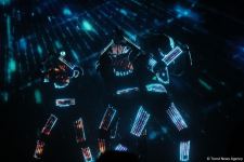 В Баку представлено световое интерактивное мега-шоу "Приключения" (ФОТО)