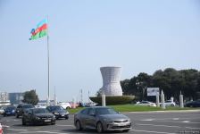 Жители Баку отмечают праздник Новруз - Фоторепортаж