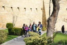 Жители Баку отмечают праздник Новруз - Фоторепортаж