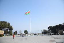 Жители Баку отмечают праздник Новруз - Фоторепортаж