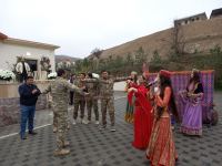 Коллектив Кукольного театра выступил со спектаклем в селе Талыш (ФОТО)