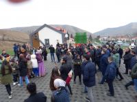 Коллектив Кукольного театра выступил со спектаклем в селе Талыш (ФОТО)