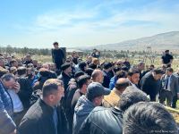 В Баку проходят похороны погибшего в ДТП Огтая Алиева (ФОТО)