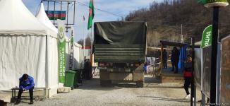 По Лачинской дороге проследовала очередная автоколонна миротворцев (ФОТО)