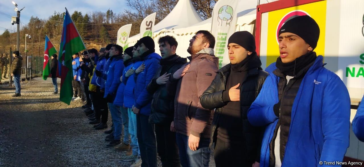 Мирная акция протеста на Лачинской дороге продолжается уже 102-й день (ФОТО)