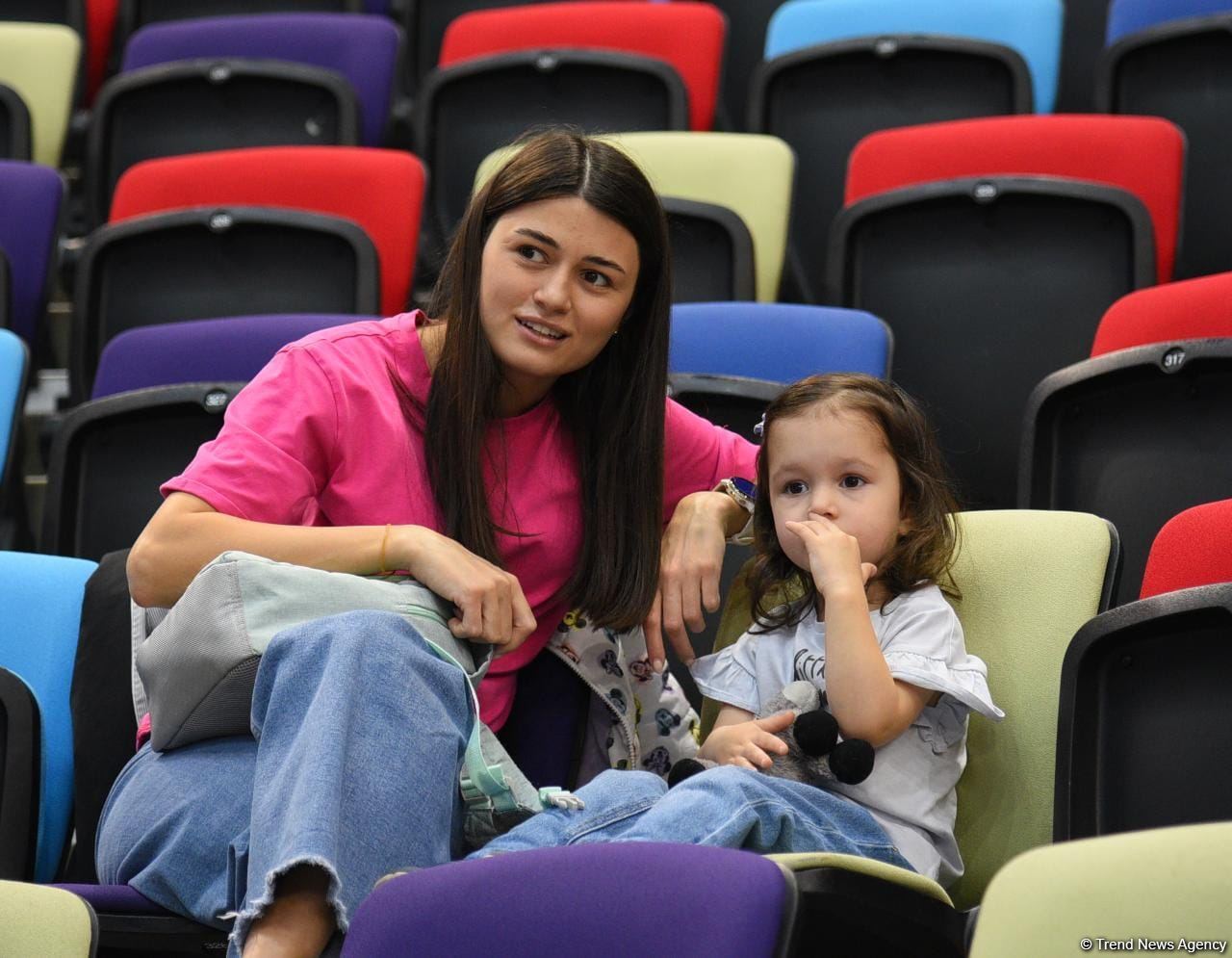 В Баку стартовал заключительный день 28-го чемпионата Азербайджана по художественной гимнастике (ФОТО)