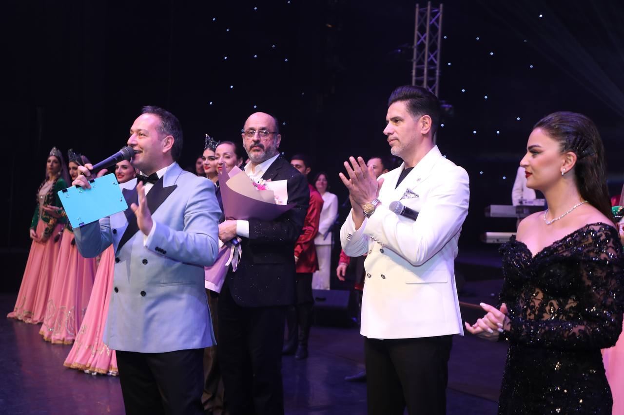 Когда зашкаливают эмоции! Путешествие по старому и современному Баку с Эйюбом Ягубовым и Big Band Sound Pro (ФОТО)