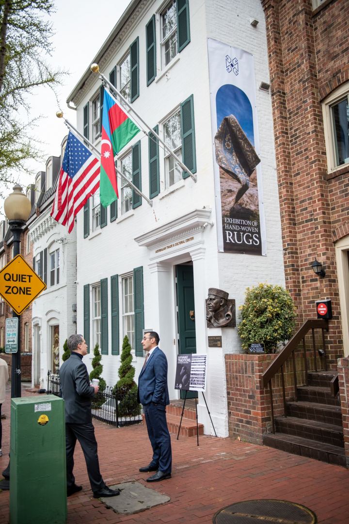 Праздник азербайджанских ковров в Вашингтоне (ФОТО)