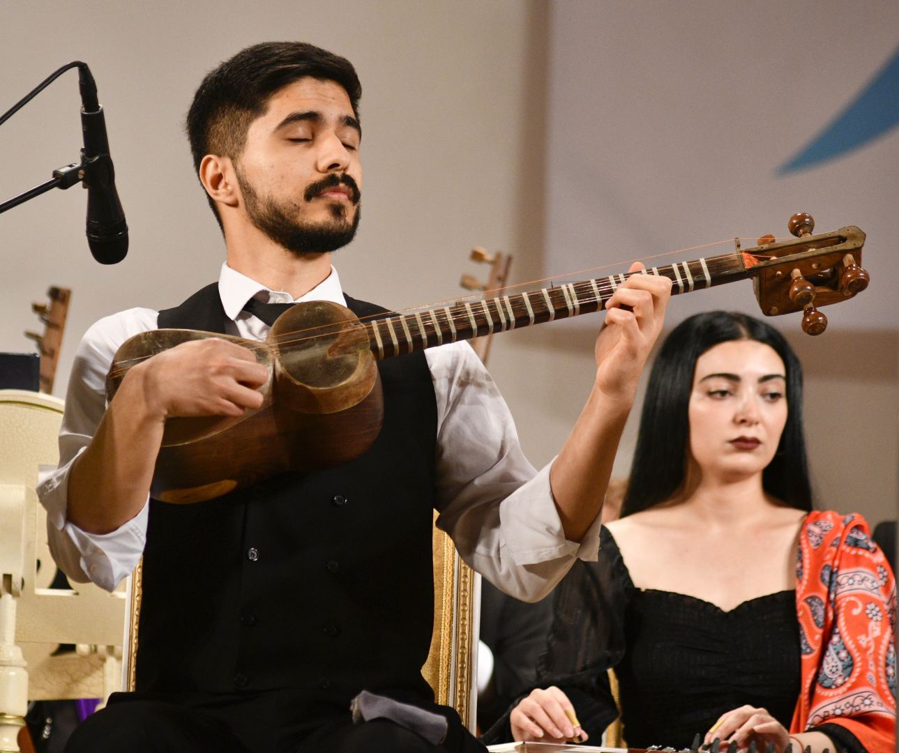 Новые имена в азербайджанской музыке – концерт в Баку (ФОТО)