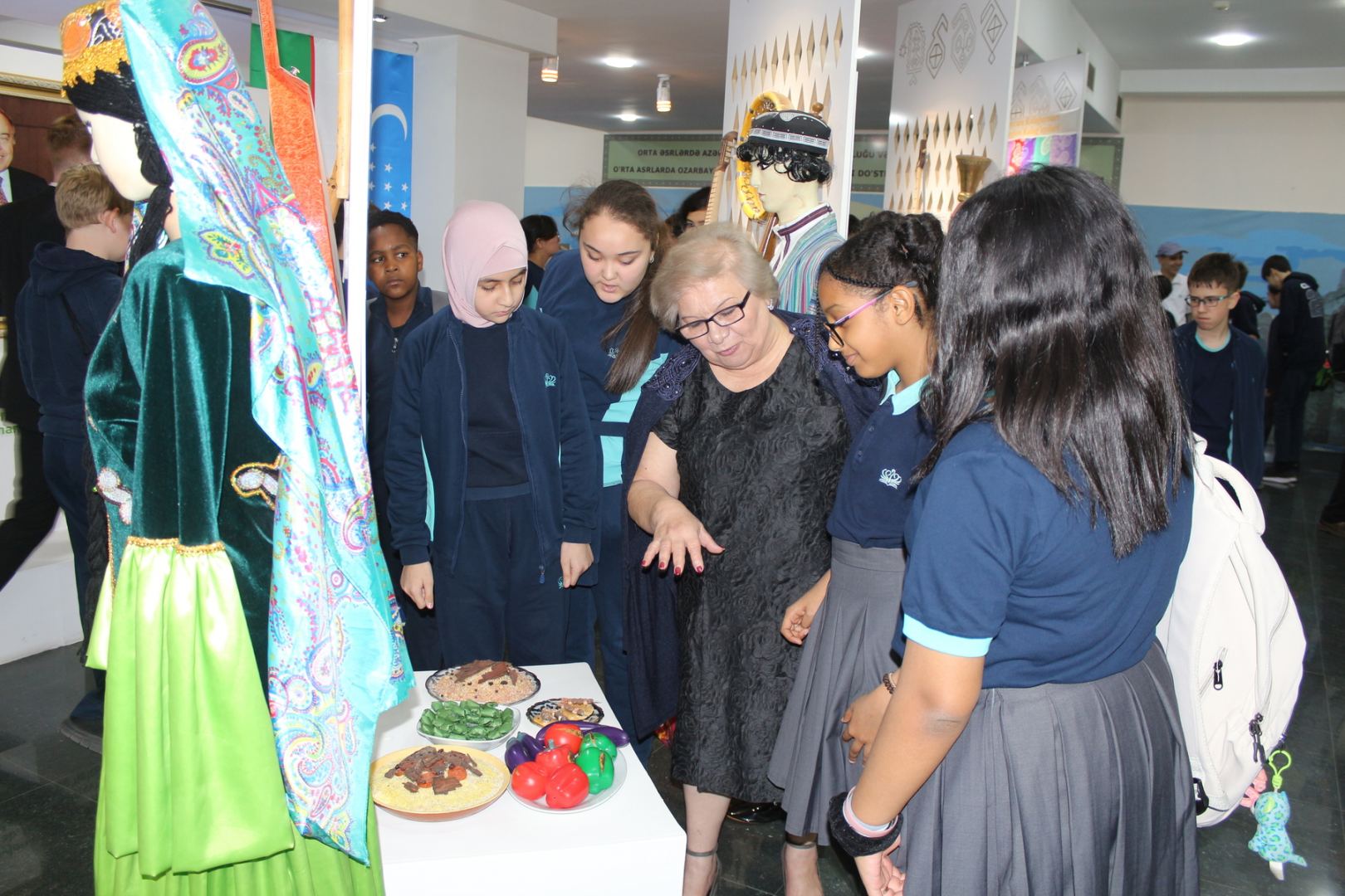 В Ташкенте представлен проект "Познаем Азербайджан" (ФОТО)