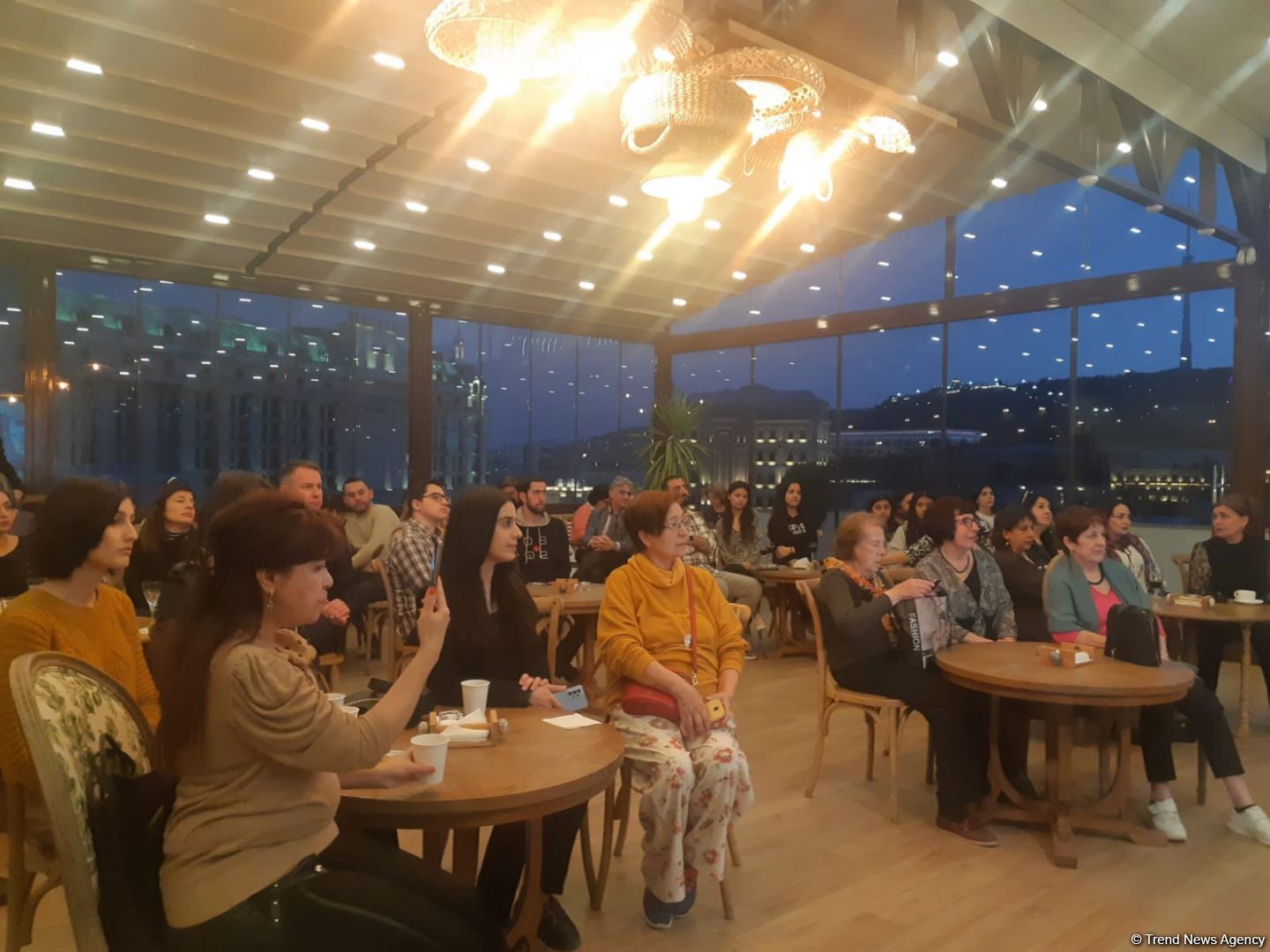 Вечер поэзии в Баку – судьбы и творчество Микаила Мушфига и Витаутаса Мачерниса (ФОТО)