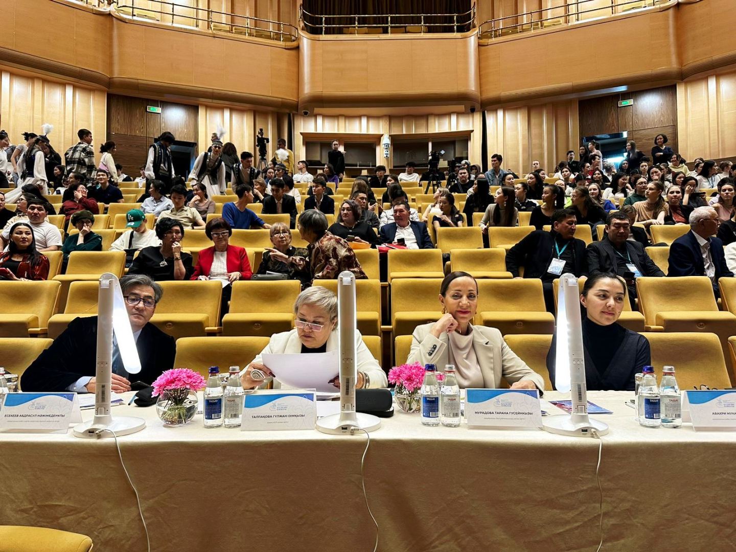 Азербайджанский хореограф Тарана Мурадова определяет лучших танцоров Казахстана (ВИДЕО, ФОТО)