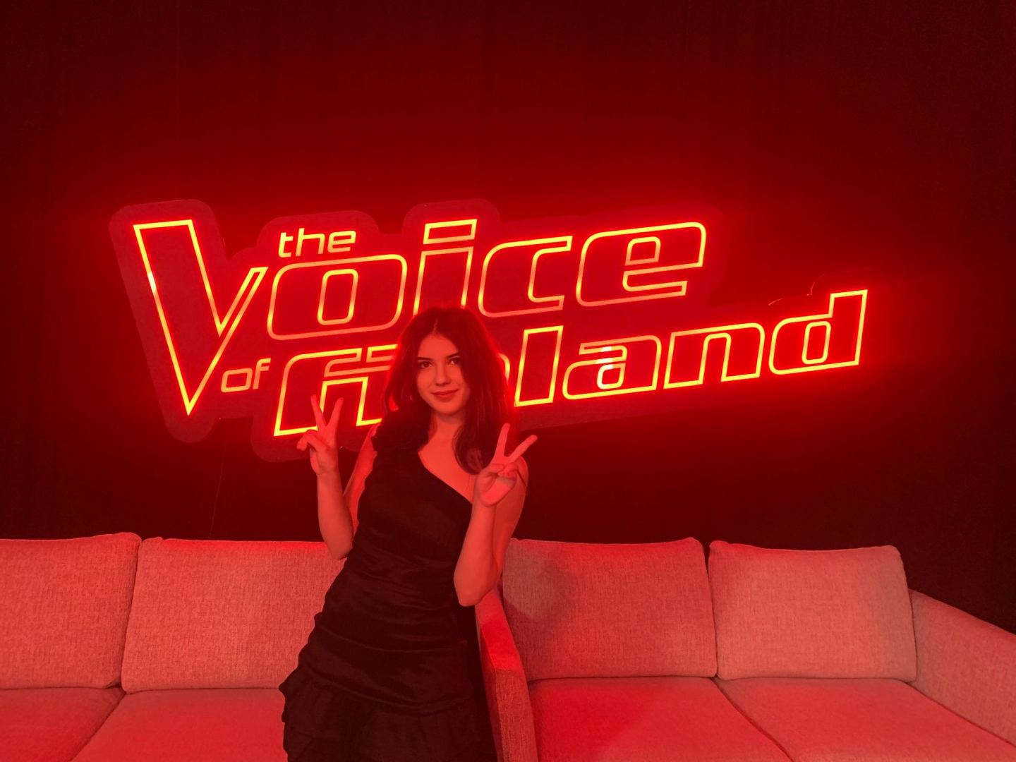 18-летняя азербайджанка покоряет "Голос Финляндии" (ВИДЕО, ФОТО)