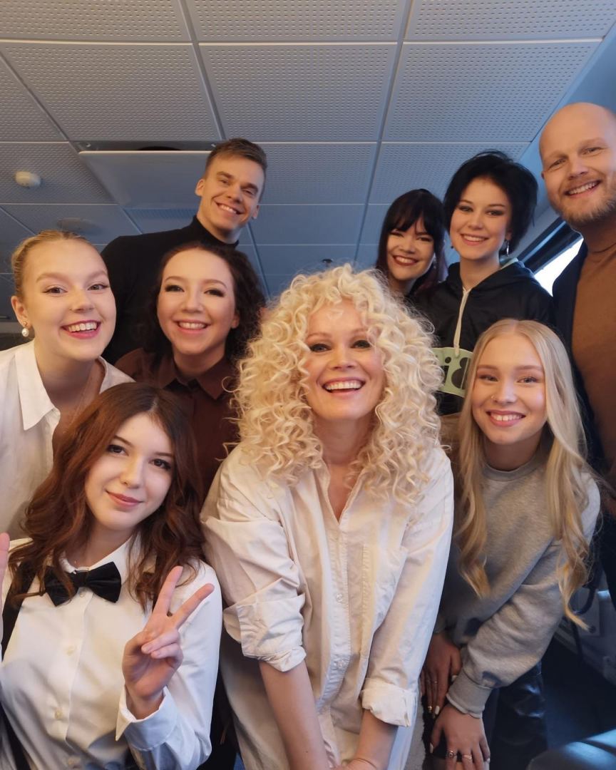 18-летняя азербайджанка покоряет "Голос Финляндии" (ВИДЕО, ФОТО)